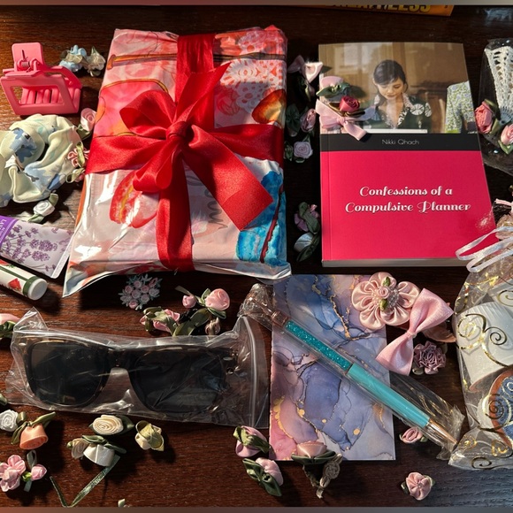 My autographed book + mystery book cozy bundle - Picture 2 of 4